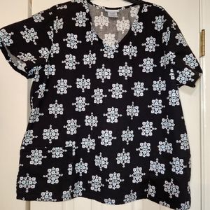 Women's SB scrubs scrub top size XL, black with small flowers GUC